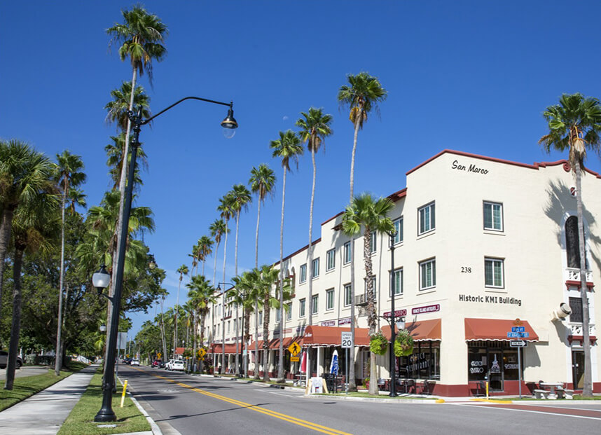 Venice Street in Sarasota Florida